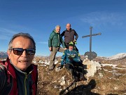 36 Piacevole incontro con l'amico Felice con i suoi amici Ilario e Luigi